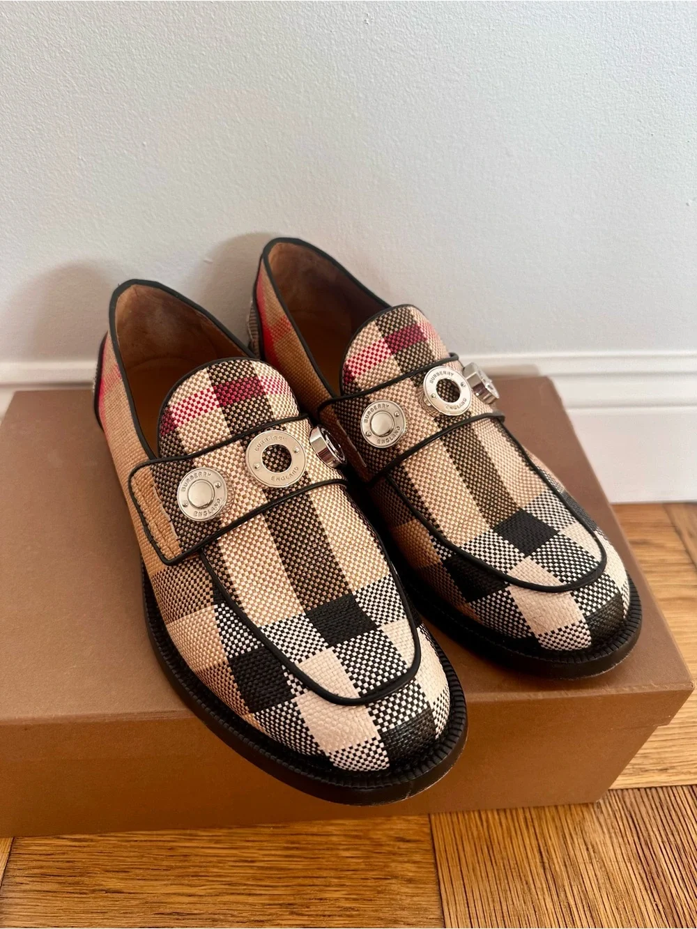 Burberry Broadbrook Signature Burberry check loafers size eu 40
